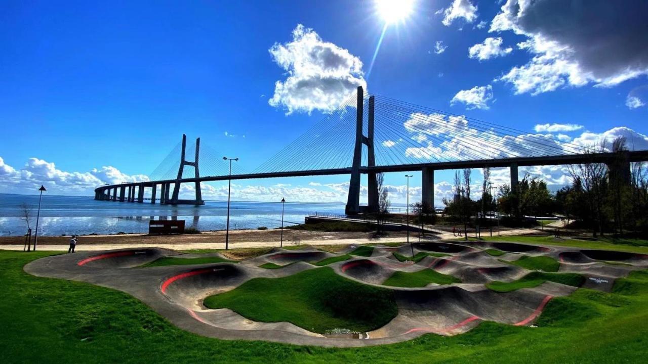 Bom Dia Parque Nacoes Lisboax Leilighet Eksteriør bilde